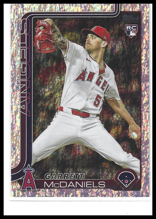 2025 Topps Update #US17 Garrett McDaniels Holo Foil